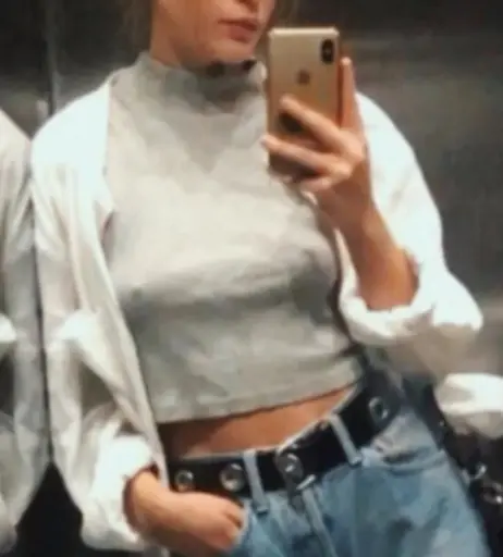 Image 2727506 from Jeanne Goursaud