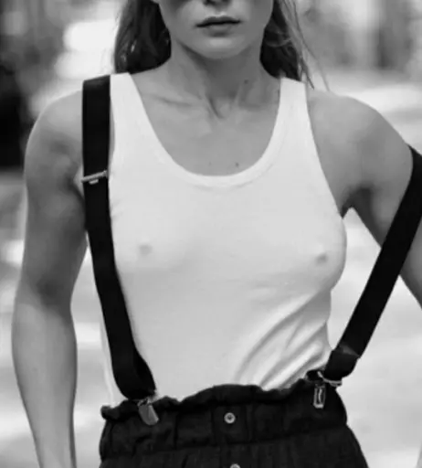 Image 2727529 from Jeanne Goursaud