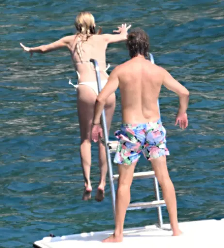 Image 2727527 from Heather Graham