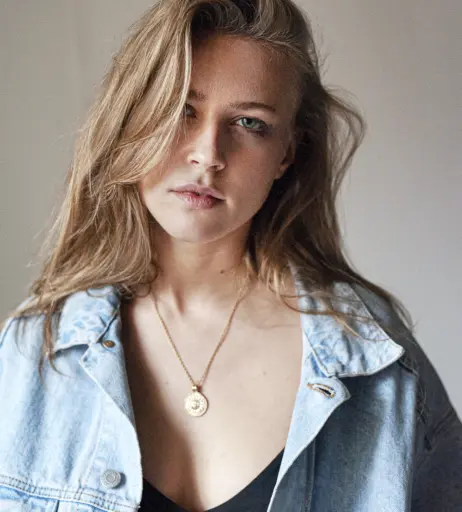 Image 2727421 from Jeanne Goursaud