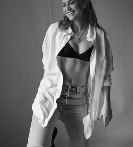 Image 2727385 from Jeanne Goursaud