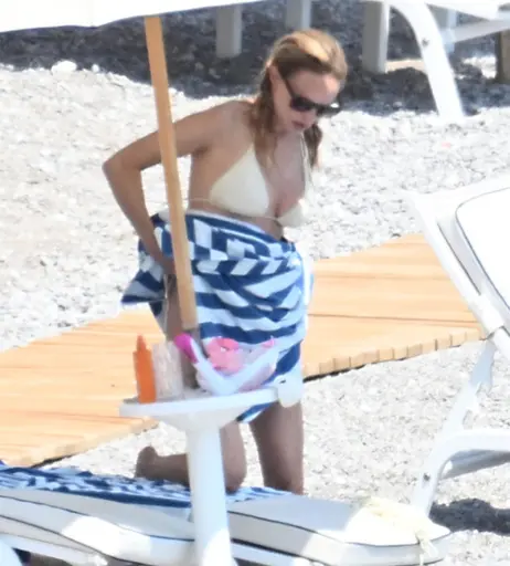 Image 2727364 from Heather Graham