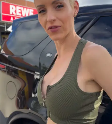 Image 2724874 from Anike Ekina