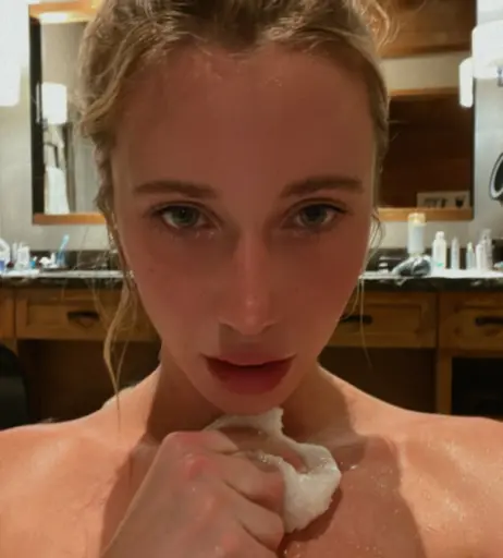 Image 2723365 from chyburd