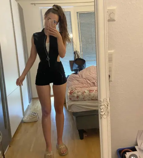 Image 2720946 from lfrxy