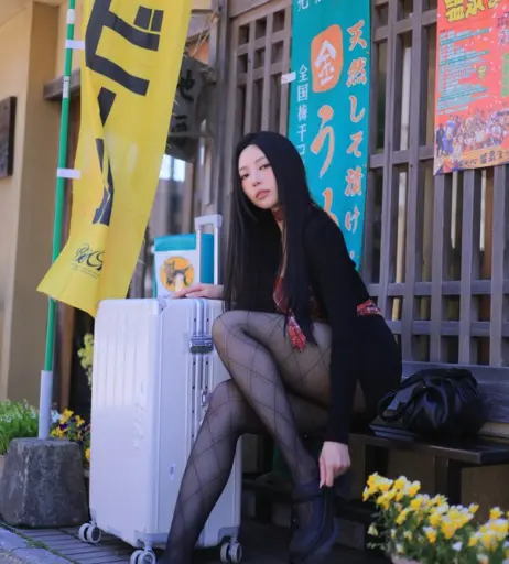 Image 27144116 from h___rvn | rvn1015 | 동그란 | Dongeuran