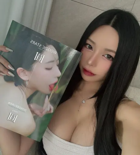Image 27144107 from h___rvn | rvn1015 | 동그란 | Dongeuran