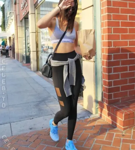 Image 27149334 from Kendall Jenner