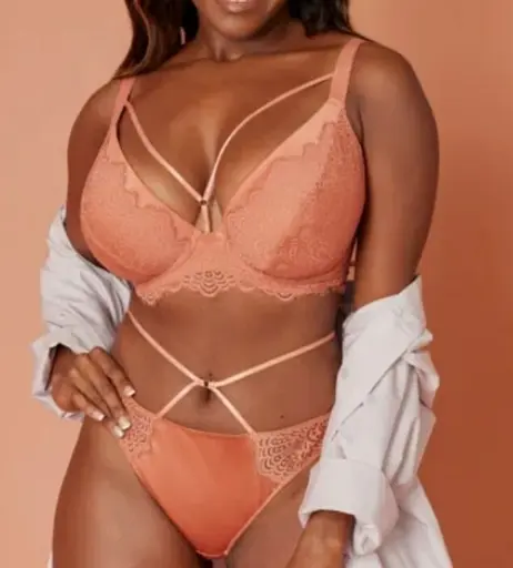 Image 2719372 from Oti Mabuse