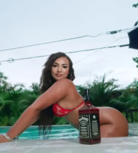 Image 2701335 from Camila Bernal
