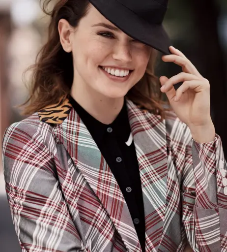 Image 2702327 from Daisy Ridley