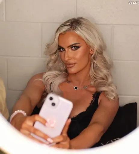 Image 2703759 from Mariah May