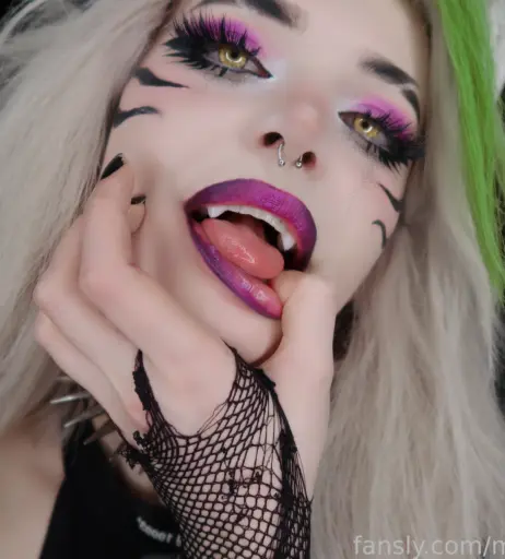 Image 2709605 from Milkgore