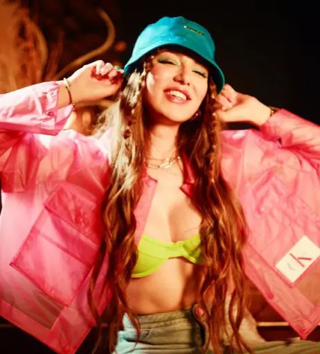 Image 2095344 from Joelina Drews