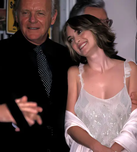 Image 2096054 from Winona Ryder