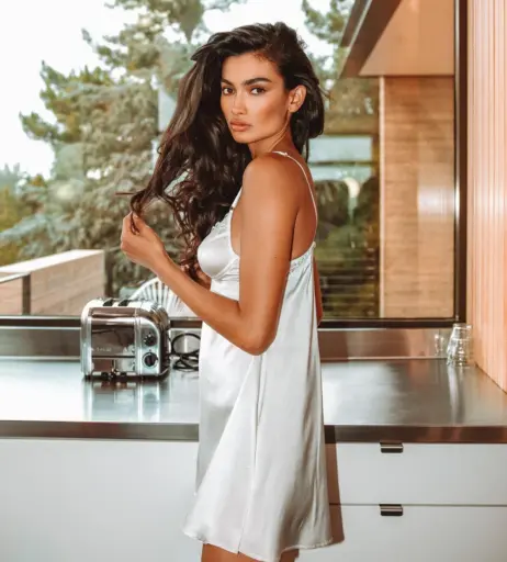 Image 2097141 from Kelly Gale