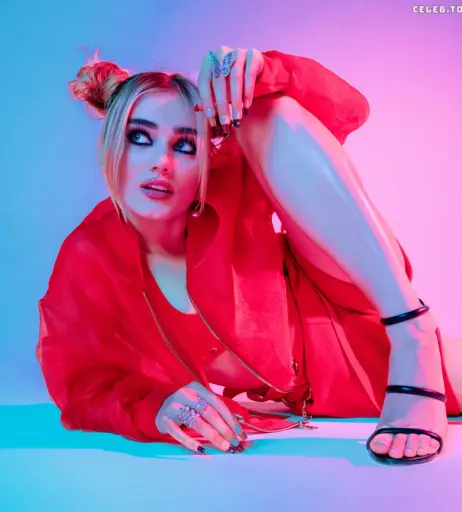 Image 2094445 from Meg Donnelly