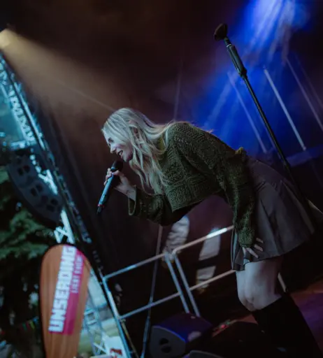 Image 2094269 from Esther Graf