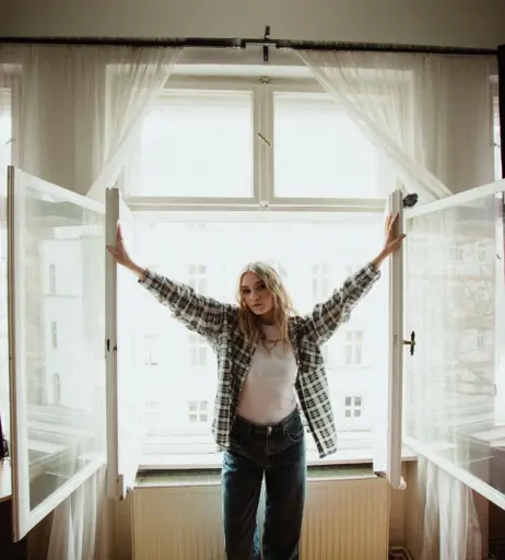 Image 2094210 from Esther Graf