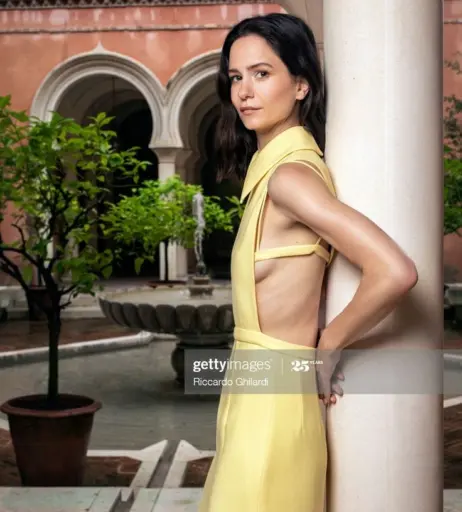 Image 2091888 from Katherine Waterston