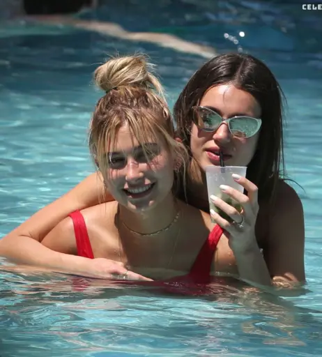 Image 2091685 from Hailey Bieber