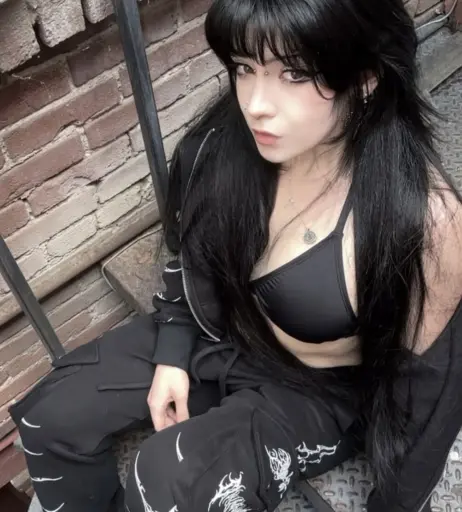 Image 20911295 from BuffGothMom