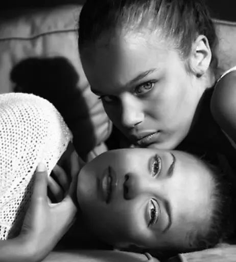 Image 2091033 from Rose Bertram