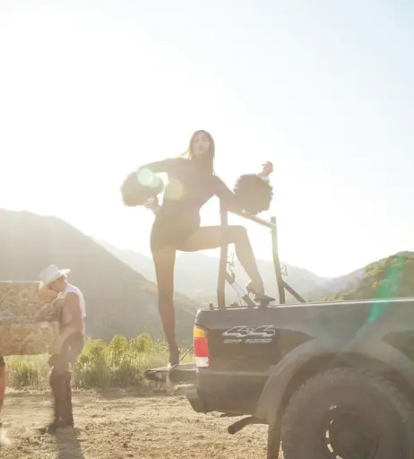 Image 2092537 from Hailey Bieber