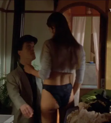 Image 2092390 from Katja Woywood