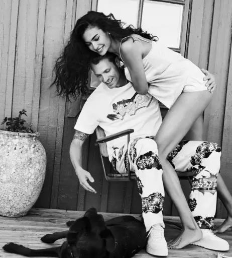 Image 2093429 from Kelly Gale