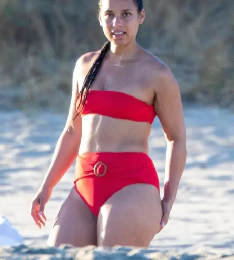 Image 2093671 from Alicia Keys