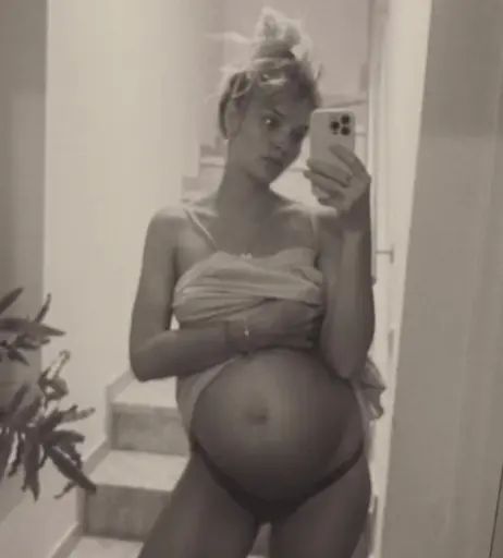 Image 2093391 from Luisa Hartema