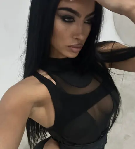 Image 20933302 from Undercover freak - thecaligirl