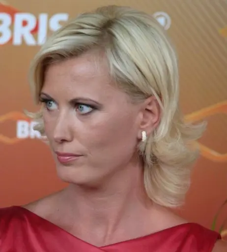 Image 2093256 from Kamilla Senjo