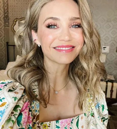 Image 2090747 from Fiona Gubelmann