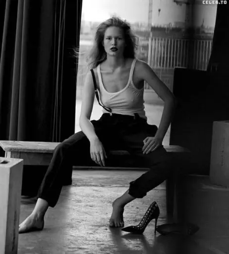 Image 2090279 from Anna Ewers