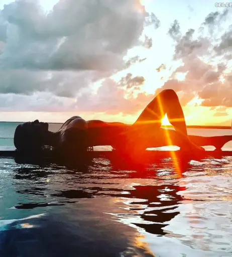 Image 2099660 from Eva LaRue