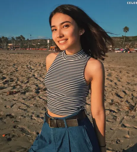 Image 2099953 from Maria Zhang