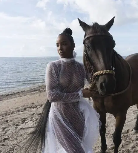 Image 2098554 from Kelly Rowland