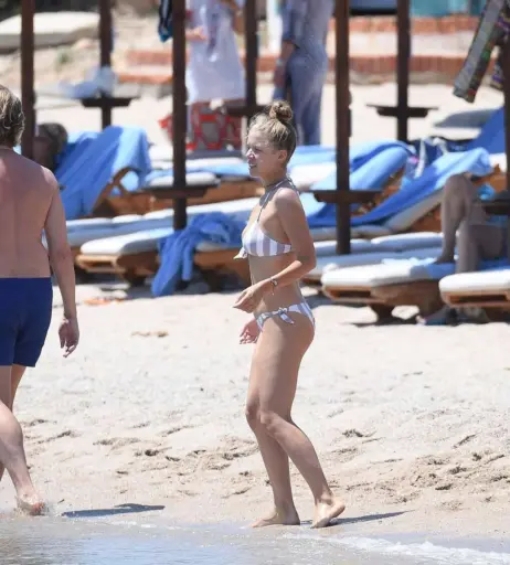 Image 2085400 from Victoria Swarovski