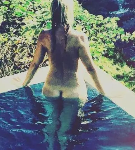 Image 2085430 from Caroline Beil