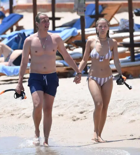 Image 2085163 from Victoria Swarovski