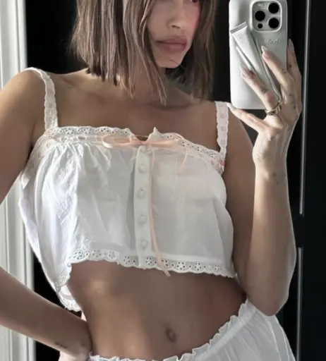 Image 2085206 from Hailey Bieber