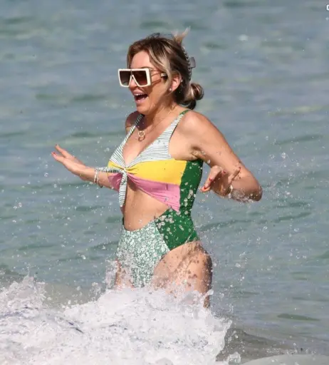 Image 2086819 from Khloe Terae