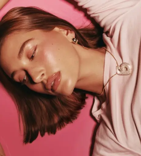 Image 2086504 from Hailey Bieber