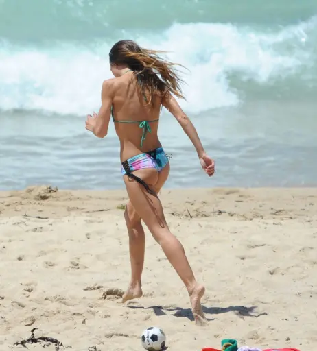 Image 2086126 from Sharni Vinson
