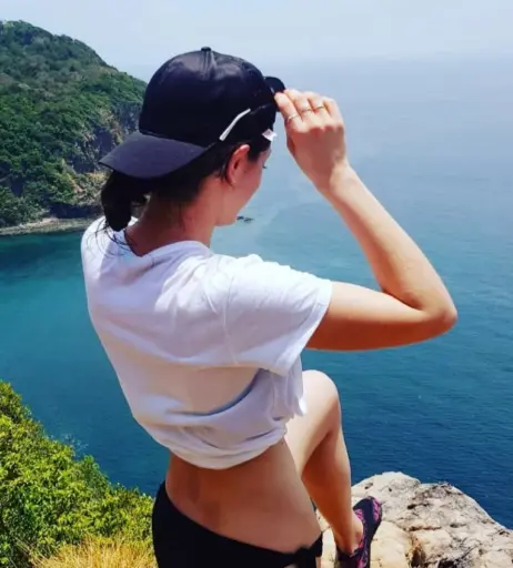 Image 2086331 from Malika Dzumaev