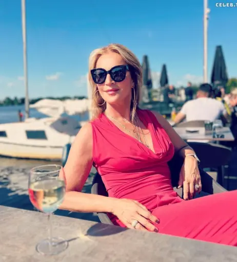 Image 2081834 from Caroline Beil