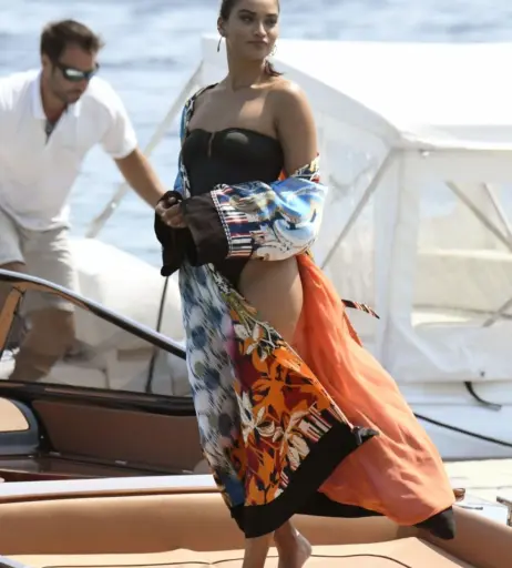 Image 2081660 from Shanina Shaik