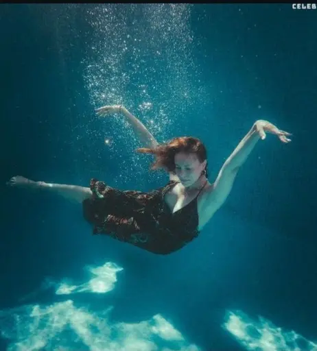 Image 2081148 from Lara Dandelion Seibert